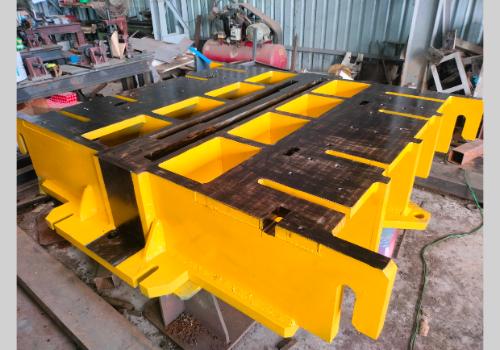 Assembly Line Conveyor